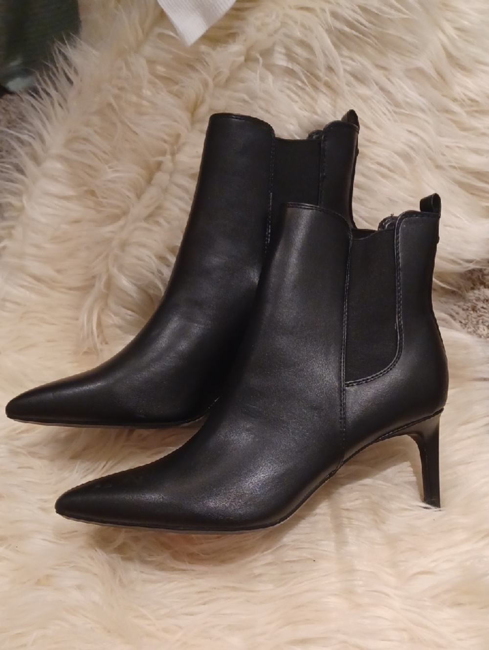 Calvin Klein Black Pointed-Toe Chelsea Ankle Boots